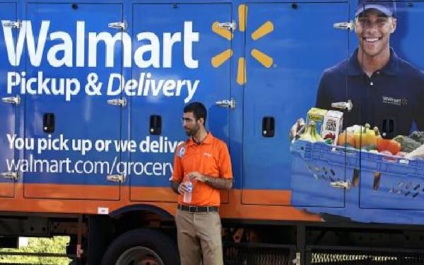 Walmart goes to the cloud to close gap with Amazon, 沃尔玛决定自建云网络，缩小与亚马逊差距