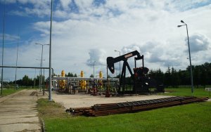 Buying oil has been a good bet after a loss like the market saw last week, history shows-历史经验表明：上周大跌之后是买入的好时机！