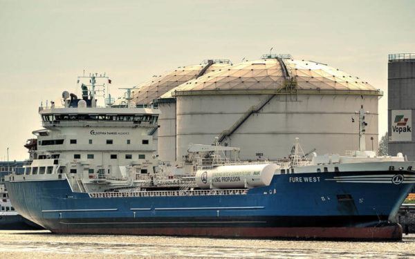 US will be a net energy exporter by 2022, four years sooner than expected, Energy Department says-美国能源信息署：2022年美国将成为能源净出口国