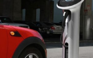 Germany’s Continental and Chinese Auto Parts Maker CITC Team Up To Develop Hybrid Battery Systems，德国大陆集团与中国成飞集成设合资公司，生产48伏电池系统