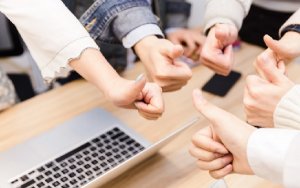Chinese Cloud Computing Firms Offer Price, Service Advantage to Beat Amazon in Southeast Asia，中国云计算企业竞争东南亚市场，物美价廉成王牌