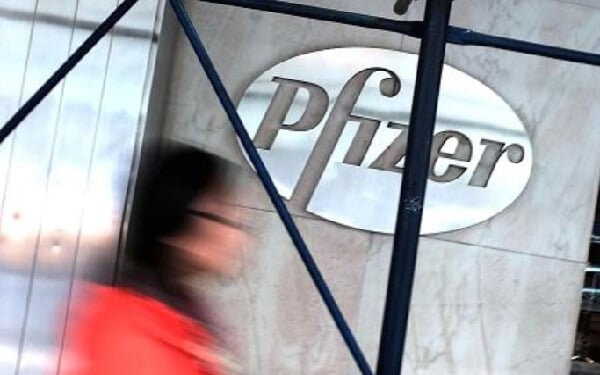 GSK pulls out of $20 billion race for Pfizer's consumer health-care business，英国葛兰素史克退出对美国辉瑞消费者保健业务的竞标