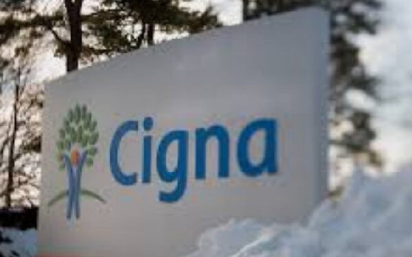 Health insurer Cigna to buy Express Scripts in $67 billion deal，美国健康保险公司欲收购快捷药方