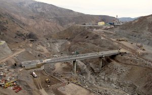 Electric vehicles, higher prices to boost global copper output — report-BMI Research：电动汽车+价格上涨刺激全球铜产量