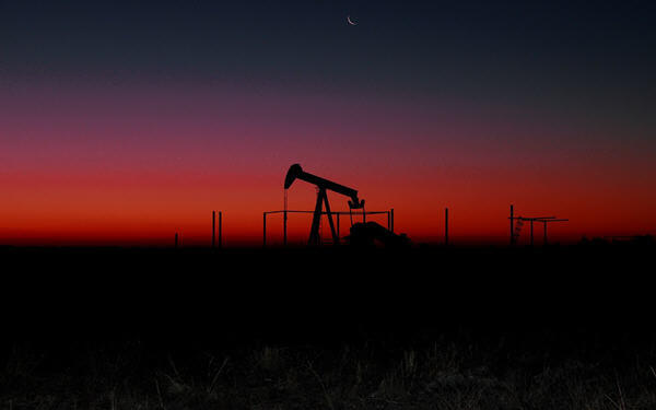As Oil Rally Fades, Trump's Iran Hawk Pick Seen Supporting Bulls-提名蓬佩奥担任国务卿，特朗普的最新举动让石油多头乐开花