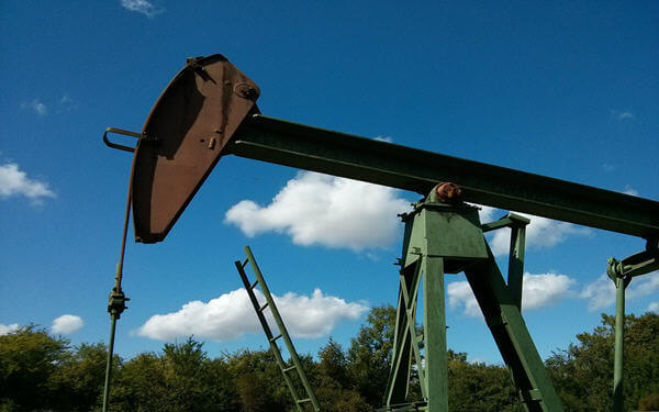 What Could Send Oil Above $70 a Barrel: Climbing China, India Demand-什么将带领油价站上70美元？中国、印度需求！