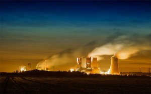 Seven firms bid for majority stake in Zambian oil refinery-中石油等七家公司竞购赞比亚炼油厂的控股权