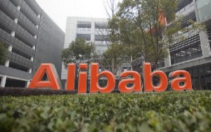 Alibaba’s Jack Ma Signs USD352 Mln Deal to Invest in Thailand’s Eastern Economic Corridor，阿里巴巴计划向泰国东部经济走廊投资110亿泰铢