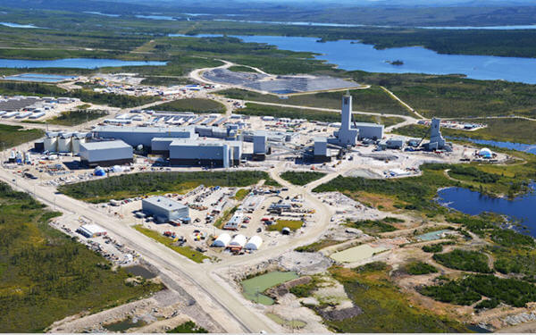 Goldcorp to pay $3.7 million for stake in newly formed explorer - Goldcorp斥资370万美元入股一家新成立的勘探企业