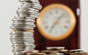 Sovereign funds take part in record $42 billion of deals in first-quarter-创历史新高！一季度主权财富基金参与420亿美元交易