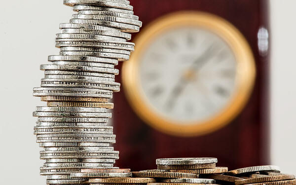 Sovereign funds take part in record $42 billion of deals in first-quarter-创历史新高！一季度主权财富基金参与420亿美元交易