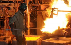 Vedanta Resources expects supply constraints to sustain zinc prices-Vedanta Resources预计供应紧张将支撑锌价