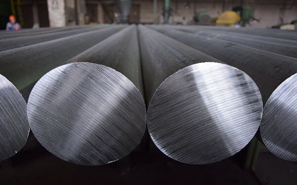 Aluminium hits fresh high amid scramble for metal-铝价格再创新高