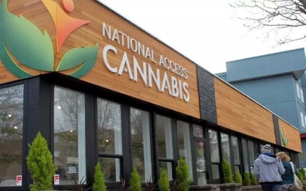 National Access Cannabis Announces $7 Million Secured Loan and $1.85 Million Convertible Debenture Investment into The Green Company Ltd.，加拿大National Access Cannabis投资Green Company Ltd.，提供$700万担保贷款和$185万可换股债券
