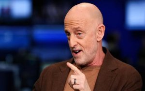 Sage shares surge 15% after FDA OKs expedited depression drug development，美国Sage Therapeutics加速抑郁症药物SAGE-217研发，股价上涨15%