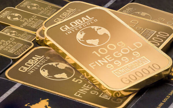 Gold may hit $1,400 in '19 on `powerful fuel' of weak dollar-彭博社：2019年美元颓势将推动黄金进击1400美元