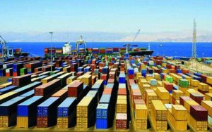 Goldman Says Buy Commodities as Clock Ticks Toward Trade War-贸易战倒计时，高盛建议买入大宗商品