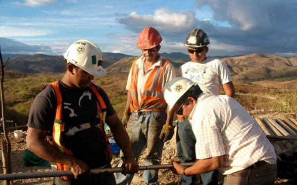 Condor Gold a step closer to begin building Nicaragua mine-Condor Gold距离开发尼加拉瓜金矿又近了一步，股价大涨