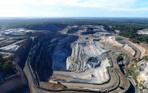 Tianqi goes ahead with $382-million Greenbushes lithium mine expansion-天齐锂业投资3.82亿美元扩大Greenbushes锂矿项目