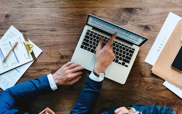 business-investment-investor