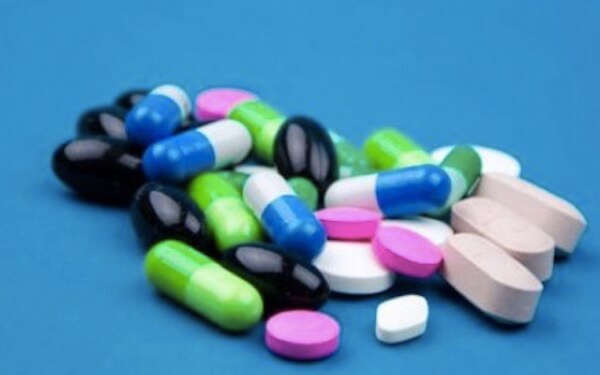China pushes for lower cancer drug prices: Xinhua，中国推动抗癌药降价