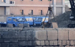 China July coal imports highest in years as heatwave fuels demand-7月中国煤炭进口量创多年新高