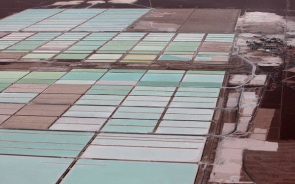 Chile's SQM says to overtake Albemarle as world's top lithium producer by 2022-智利SQM：将于2022年超越 Albemarle成为全球最大锂生产商
