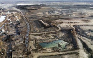Diamondback to buy Energen in $9.2 billion deal to boost Permian presence-Diamondback斥资92亿美元收购二叠纪盆地生产商Energen