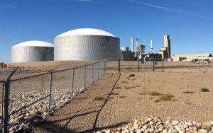 Canada's ultra-cheap natural gas drives hopes of petrochemical boom-艾伯塔省想要借助廉价天然气推动石化产业繁荣