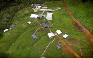 World’s biggest miner speeds hunt for copper assets, buys stake in SolGold-世界最大矿企加大并购铜矿，入股SolGold