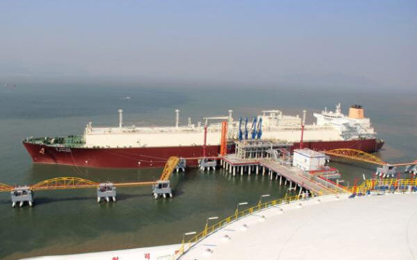 China LNG demand seen up by 25 percent in 2018: Qatar energy minister-