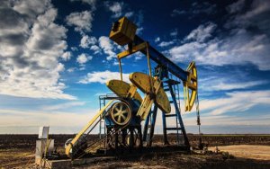 Buy energy stocks now to take advantage of the coming rally, technical analyst says-技术专家：买入能源股，迎接油价上涨
