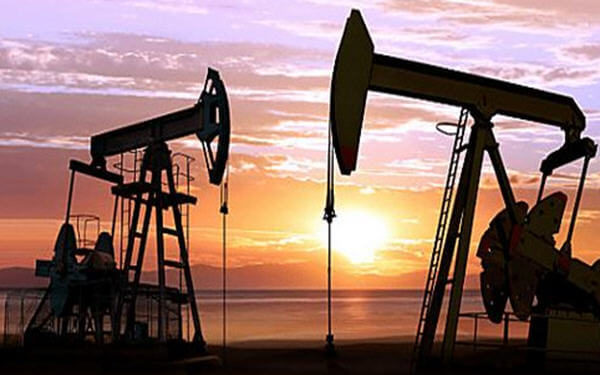 Five factors to watch as Brent oil hits $80 a barrel-布油登上80美元/桶，值得关注的五大因素
