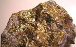Kenya to set up gold refinery to help small miners-肯尼亚将建造一座炼金厂帮助小型矿企