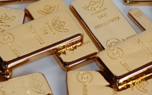 Haven assets in demand as investors seek refuge from stock sell-off-股市抛售，投资者涌向避险资产