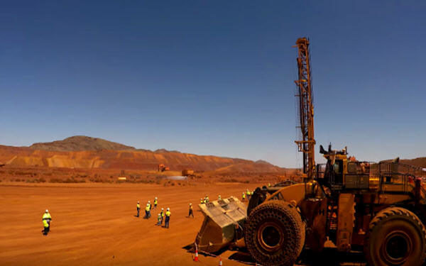 Rio Tinto, Japanese partners to inject $1.55B into Aussie iron ore projects-