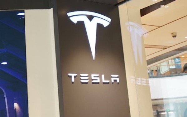 Tesla’s Major Investor Takes 11.4% Stake in Chinese Rival NIO,特斯拉的主要投资者持有中国蔚来汽车 11.4％的股份