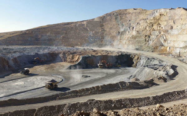 Hudbay shrugs off investor concerns, buys Nevada copper junior-Hudbay不顾投资者顾虑，收购内华达州初级铜矿公司