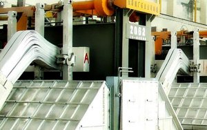 China's Chalco shuts 470,000 tonnes of aluminium capacity as price slump bites-中国铝业将对47万吨铝产能实行弹性生产