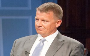Blackwater founder launches fund to invest in electric car battery metals-黑水创始人普林斯创立电动车电池金属投资基金