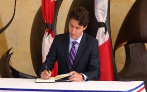 Canada's first geothermal power facility announced-加拿大将建立国内首个地热发电厂