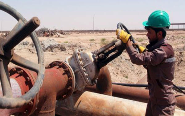 US crude jumps 2.6%, settling at $49.78, on trade talks and OPEC cuts-贸易谈判和欧佩克减产支撑油价继续上涨