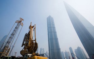 China industry ministry to ban new steel project expansions – Xinhua-中国工信部：2019年严禁新上钢铁项目扩大产能