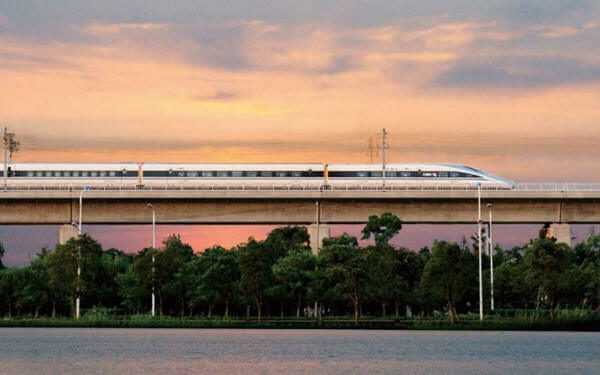 Beijing-Shanghai High-Speed Rail to Be Publicly Listed: Chinese Media-中国京沪高铁将在国内主板上市