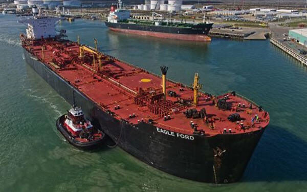 US crude oil exports hit a record last week at 3.6 million barrels a day-美国上周原油出口创纪录新高