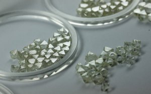 Alrosa’s February diamond sales up 23% over January-全球最大的钻石生产商二月份钻石销售额劲升23%