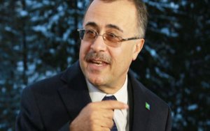 Saudi Aramco reaches $69.1 billion deal to buy majority stake in petrochemicals firm Sabic-沙特阿美拟斥资近700亿美元收购沙特基础工业公司多数股权