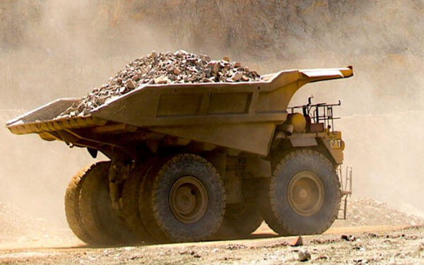 De Beers, Botswana to expand world's richest diamond mine-戴比尔斯和博茨瓦纳政府将对全球价值最高的钻石矿进行扩建
