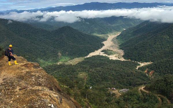 BHP steps up efforts to win battle for Ecuador’s copper riches-必和必拓加快在厄瓜多尔布局，抢占铜资源