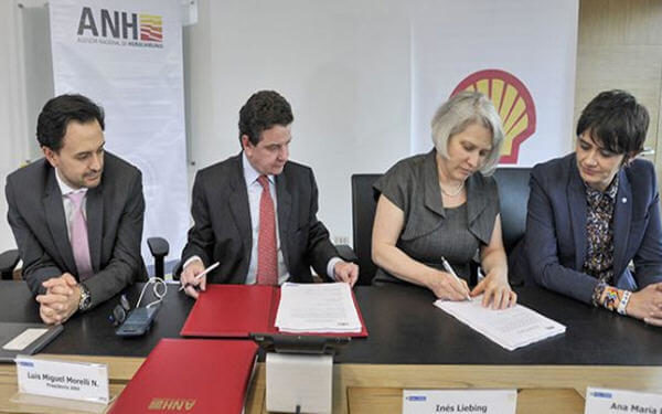 Shell inks contracts for two blocks offshore Colombia-壳牌签订哥伦比亚近海两个区块的勘探和生产合同
